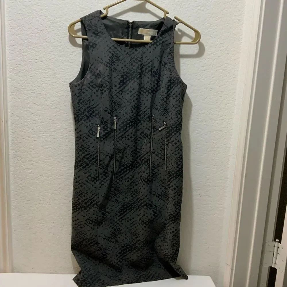 Michael Kors Dark Gray Snake Print Sheath Dress with Zipper Detail Size 6